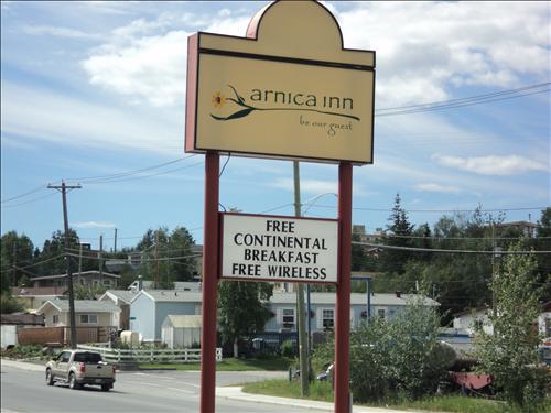 Arnica Inn Yellowknife Logo foto